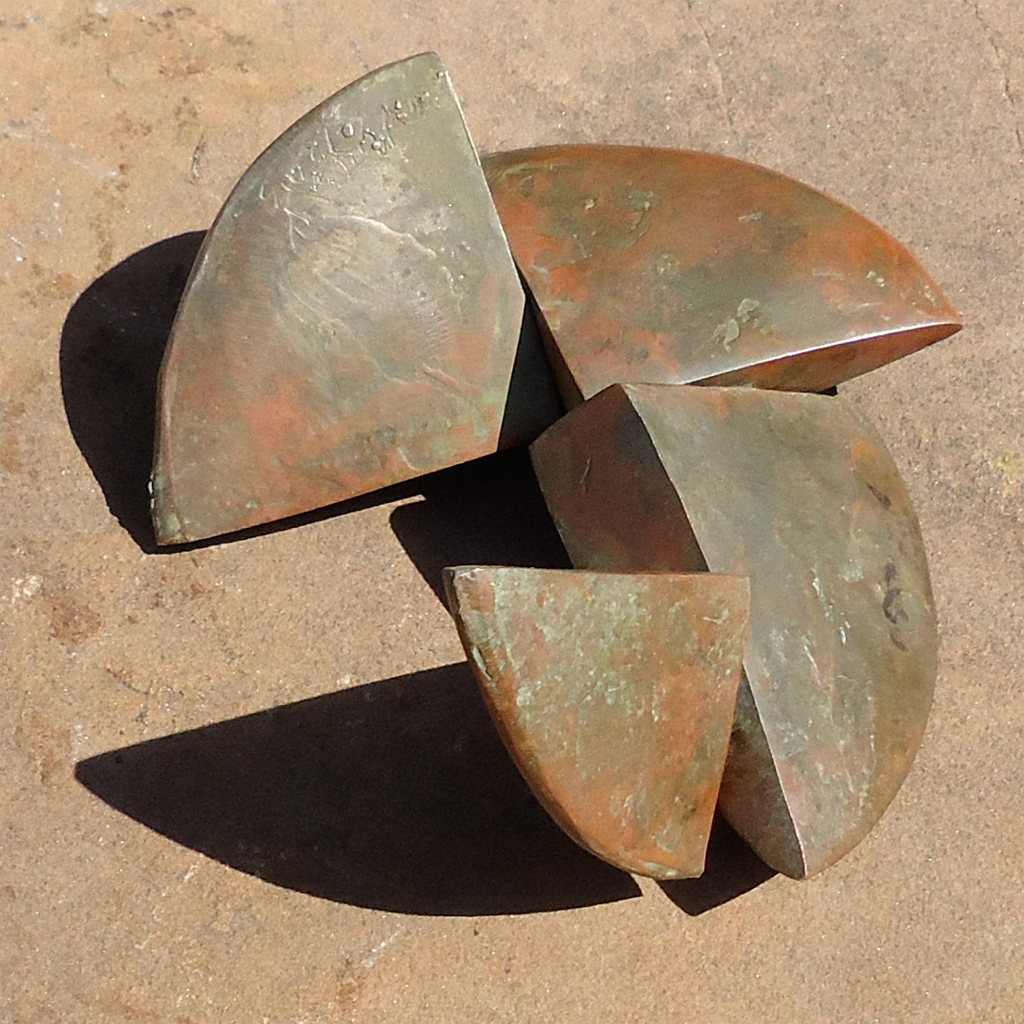 Discoid Shuffle Iron - detail